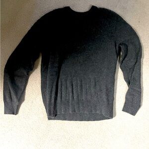 Gap Sweater